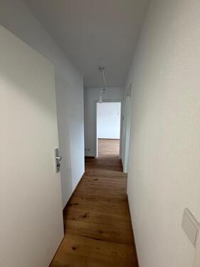 Foto - Erstbezug nach Sanierung: 1-ZKB in ruhiger Lage von Dudweiler