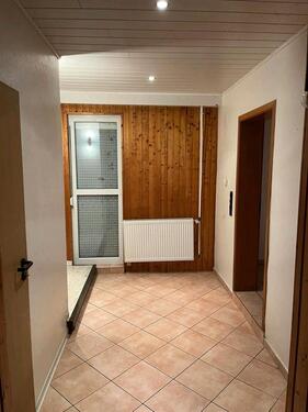 Foto - 6 Zimmer Etagenwohnung zur Miete in Espenau