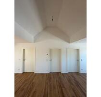 Kernsanierte 3-Zimmer Wohnung - 1.500,00&nbsp;EUR Kaltmiete, ca.&nbsp; 97,00&nbsp;m&sup2; in Mönchengladbach (PLZ: 41236) Süd