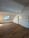 Foto - 3 Zimmer Dachgeschoßwohnung zur Miete in Mönchengladbach