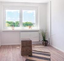 Geräumige 4-Raum-Wohnung in zentraler Lage - Chemnitz