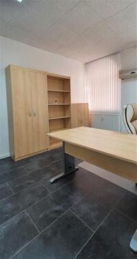 Foto - Mieteinheit mit 2 Büros - 194,00&nbsp;EUR Kaltmiete, ca.&nbsp; 6,00&nbsp;m&sup2;