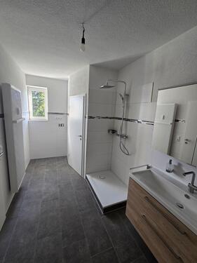 Foto - Frisch für Sie saniert - 899,00 EUR Kaltmiete,