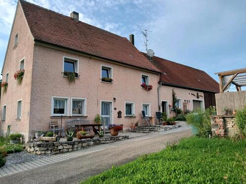 Foto - Wohnung für Pferdefreunde - 800,00 EUR Kaltmiete,