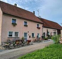 Wohnung für Pferdefreunde - 800,00 EUR Kaltmiete, in Herrieden (PLZ: 91567)