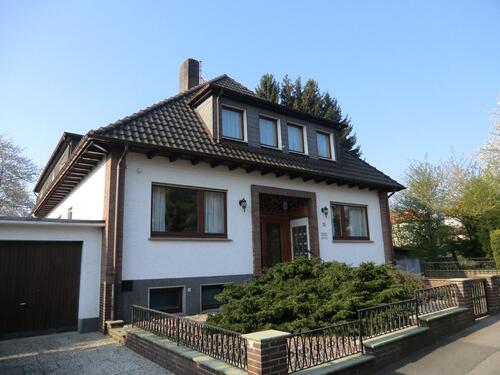 Foto - Bad Pyrmont Nähe Kurpark möbliertes Appartement Erdgesch.Warmiete