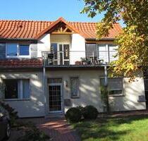 Helle 4-Zimmer-Wohnung mit Garten, Terrasse & Balkon – ruhige Fel - Neustadt am Rübenberge