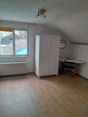 Foto - 1, 5 Zimmer Wohnung in Ispringen nahe Pforzheim zu Vermieten