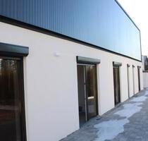 Exklusive, moderne 4-Zimmer-Wohnung mit großzügiger Terrasse und hochwertiger Ausstattung - Pentling