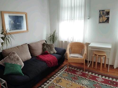 Foto - Hübsche 1-Zimmer-Wohnung (35m2, möbliert) - perfekte Lage! EUR500