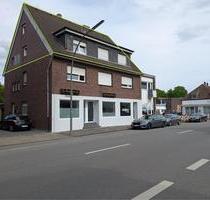 155m² Wohnung mit gr. Wohnzimmer und Dachterasse ab 01.03 01.05 - Rheine Altenrheine