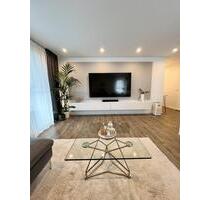 Exklusive, modernisierte 3 Zimmer Wohnung mit Balkon und Keller - Weil Im Schönbuch