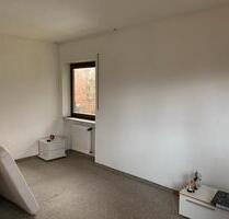 1 Zimmerwohnung mit Balkon in St.Ingbert Süd frei ab 1.04.26 - Sankt Ingbert