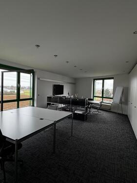 Foto - Büroraum zur Vermietung - 900,00&nbsp;EUR Kaltmiete, ca.&nbsp; 46,00&nbsp;m&sup2;