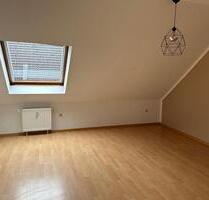 Gemütliche 2 Zimmer Dachgeschosswohnung Hüthum Emmerich - Emmerich am Rhein