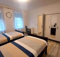 Möblierte Wohnung für 1 Person - 550,00&nbsp;EUR Kaltmiete, ca.&nbsp; 51,00&nbsp;m&sup2; in Paderborn (PLZ: 33104)