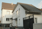 Foto - Doppeltes Wohn-Glück: Kernsaniertes Haupthaus + Nebengebäude
