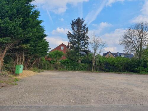 Foto - 700 qm Freifläche in Kaarst - 950,00&nbsp;EUR Kaltmiete, ca.&nbsp; 700,00&nbsp;m&sup2;