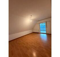 Gemütliche 2-Zimmer-Dachgeschosswohnung zu vermieten - Ennepetal