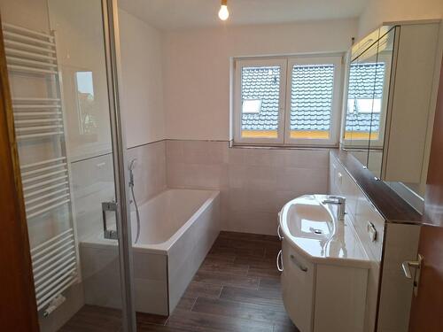 Foto - 5 Zimmer Etagenwohnung zur Miete in Üchtelhausen