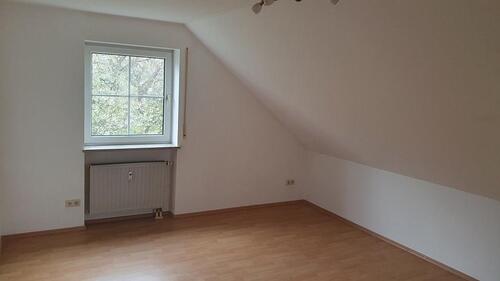 Foto - 2 Zimmer Dachgeschoßwohnung in Ihrlerstein