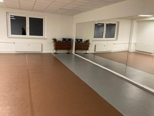 Foto - Proberaum Proberäume Studio Atelier Tanz Theater Feiern Co-Work