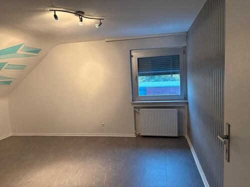 Foto - 2 Zimmer Dachgeschoßwohnung zur Miete in Bad Vilbel