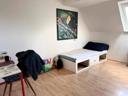 Foto - 7 Zimmer Etagenwohnung zur Miete in Ammerbuch