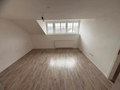 Foto - 2 Zimmer Dachgeschoßwohnung zur Miete in Krefeld