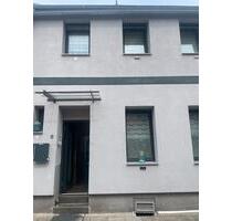 Reihenhaus in zentraler Lage von Frechen – 6 Zimmer,