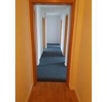 Renovierte Sieben Zimmer Wohnung - Lewitzrand