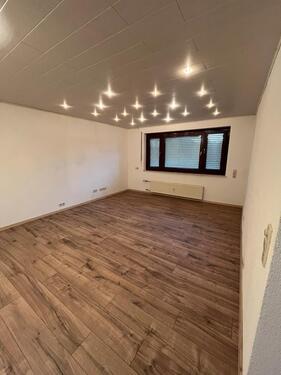 Foto - Von Privat: 2 Zimmer Wohnung mit Garage sofort frei