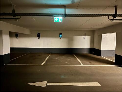 Foto - Garagenstellplatz Stellplatz - 90,00 EUR Miete,