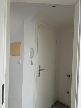 Foto - Dachwohnung, 1Zimmer, Küche, Dusche mit WC