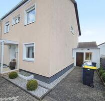 DHH mit Kamin, Garage & Terrasse in ruhiger Lage – ohne Provision - Kirchberg (Hunsrück)