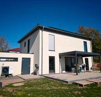 Neubau 2025 Einfamilienhaus mit großem Garten - Schiffweiler