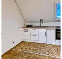 2-Zimmer-Wohnung mit Kamin und Einbauküche im ruhiger Lage in BS - Braunschweig Wabe-Schunter-Beberbach
