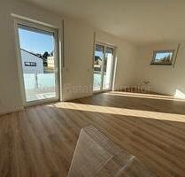 Erstbezug ** Hoher Wohnkomfort -- wenig Nebenkosten ** Balkon ** Top Ausstattung - Windischeschenbach