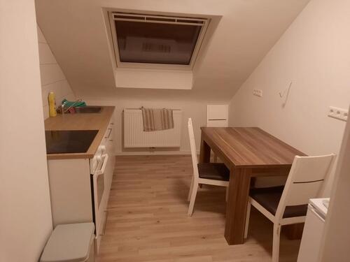 Foto - 3 Zimmer Dachgeschoßwohnung zur Miete in Pfinztal
