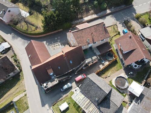 Foto - 11 Zimmer Mehrfamilienhaus, Wohnhaus in Höringen