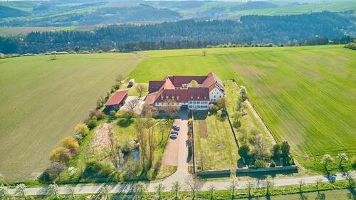 Foto - Traum im Grünen.4-Seit-Hof,Alleinlage mit Seminar Gewerbebetrieb