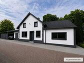 Foto - Sanierungsbedürftiges freistehendes Einfamilienhaus im Zentrum