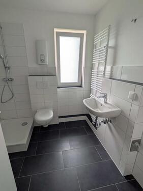 Foto - Frisch sanierte 2-Zimmer-Wohnung mit Balkon