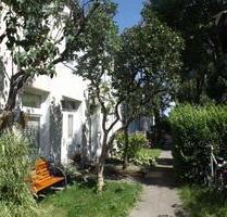 Tolle, schöne, lichtdurchflutete 2 Zimmer Wohnung im Herzen von Groß Borstel mit Terrasse - Hamburg