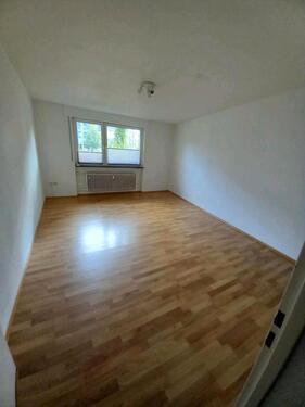 Foto - WG Zimmer in Kassel 300 kalt - 300,00&nbsp;EUR Kaltmiete, ca.&nbsp; 23,00&nbsp;m&sup2;