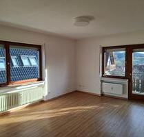 Helle 4 Zimmer Wohnung, ruhige Lage in Haibach
