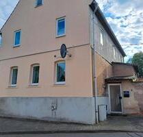 Verkaufe proffessinonsfrei Haus mit neben Haus - Wallhausen