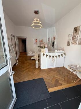 Foto - Etabliertes Kosmetikstudio Mittersendling Übernahme Untermiete