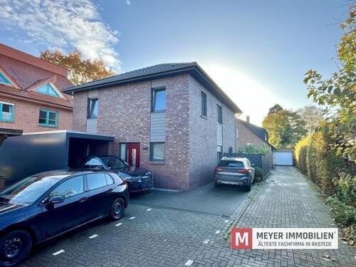 Foto - Neuwertiges EFH in zentraler Ortslage von Wiefelstede! (Objekt-Nr.: 6621)