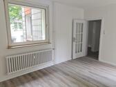 Foto - Renovierte 3-Zimmer-Wohnung mit Balkon zu vermieten! 1 Nettokaltmiete frei (2. Monat)